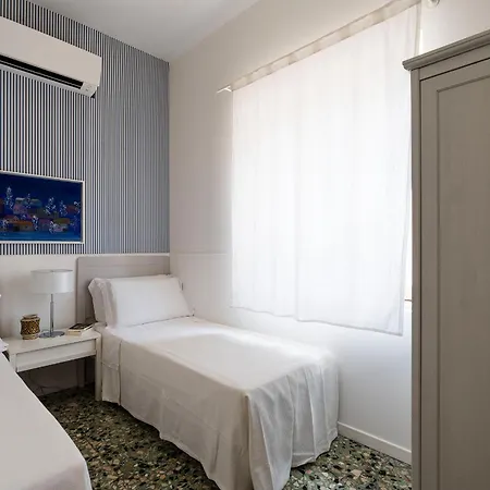 Villa Brezza Marina *