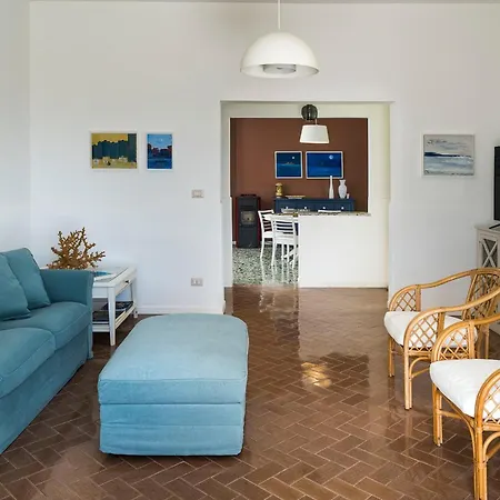 Villa Brezza Marina Calabernardo