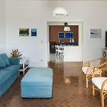 Villa Brezza Marina Calabernardo
