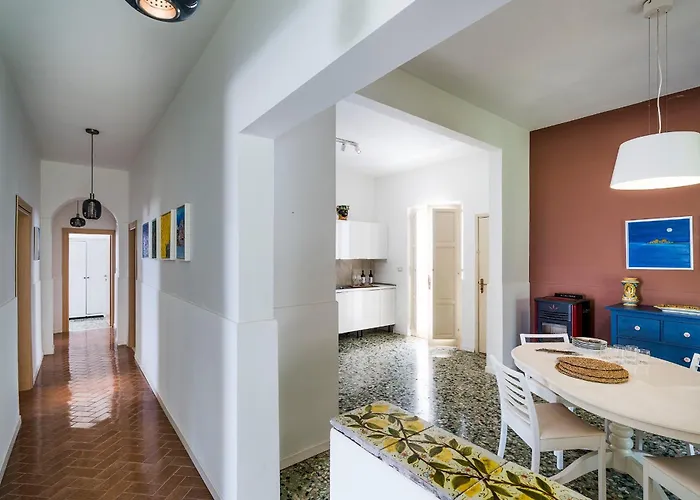 Brezza Marina Villa *